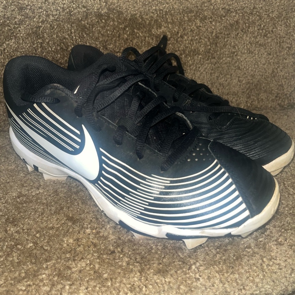 Nike Black and White Softball cleats